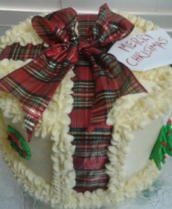 white-christmas-fit-cake-order