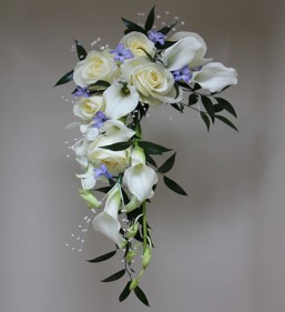 CRESCENT BOUQUET