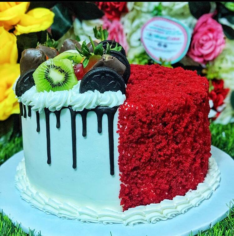 HappieReturns Featured Flavor: Heart Shape Red Velvet Cake Code: HROFF50  For Orders/Enquiries Please Call/Whatsapp … | Cake, Cake decorating tips, Cake  decorating